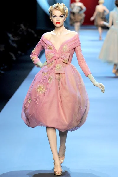 Look 20